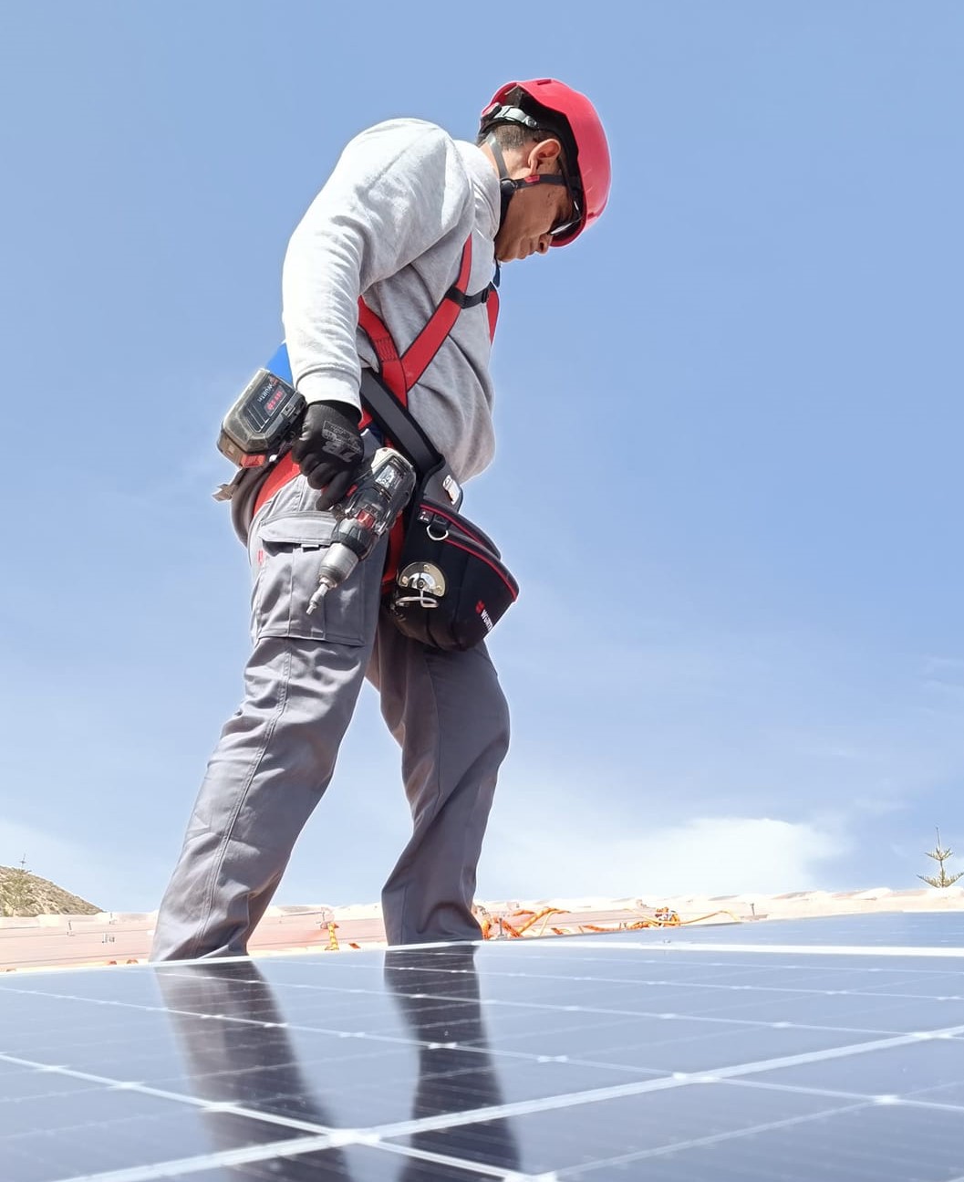 Técnico profesional trabajando